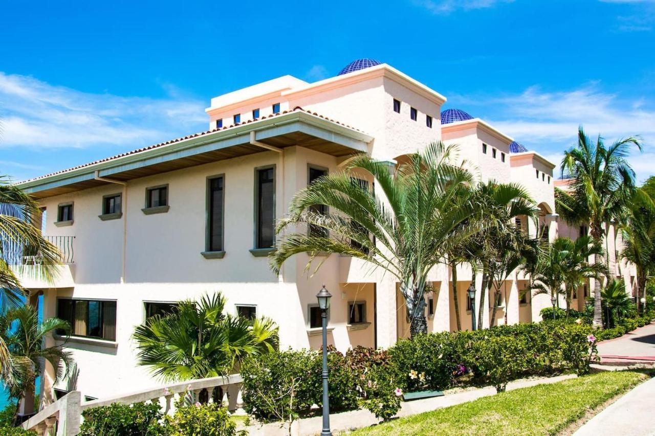 Dazzling Ocean Views From A Bluff In Flamingo - Magnificent Inside And Out Hébergement de vacances Playa Flamingo